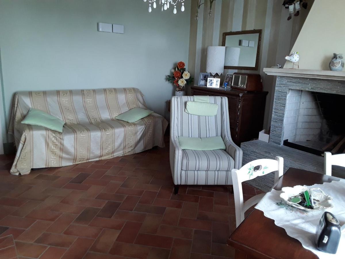 Villa Rossana Sassofortino Buitenkant foto